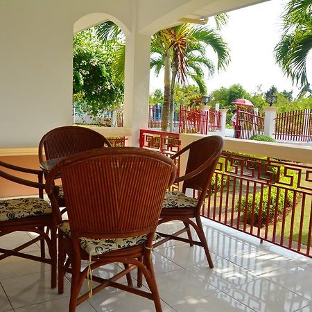 Olivia Resort Serviced Apartments And Bungalows Panglao Extérieur photo
