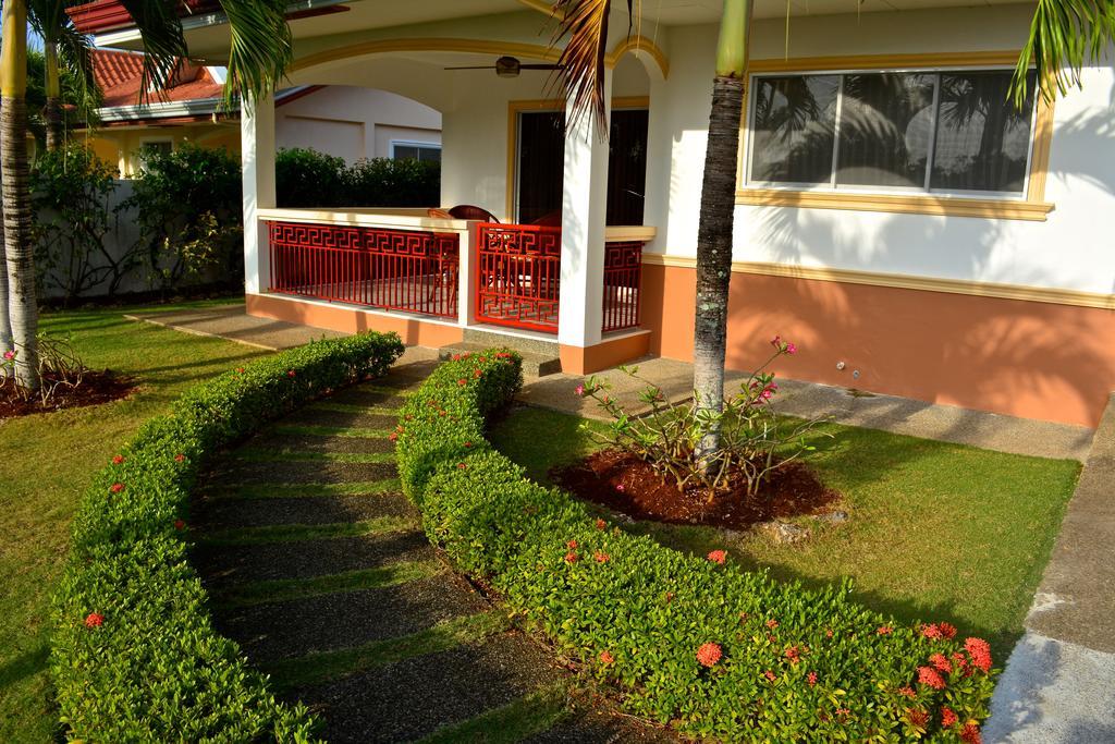 Olivia Resort Serviced Apartments And Bungalows Panglao Extérieur photo