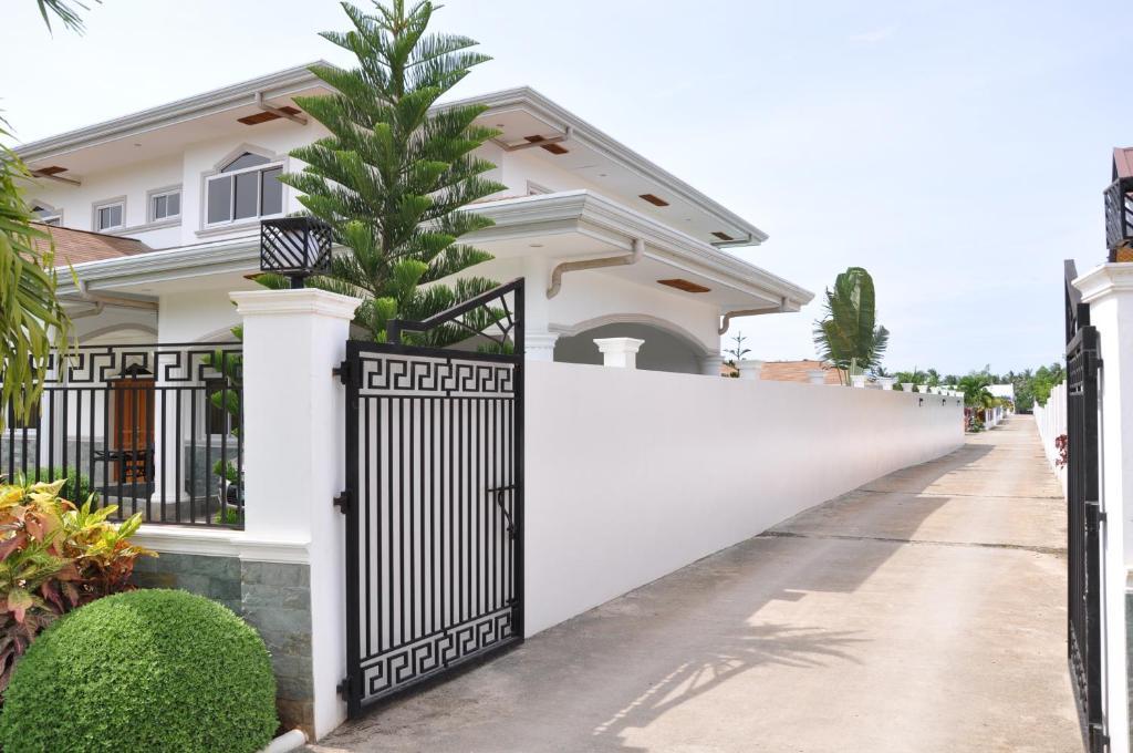 Olivia Resort Serviced Apartments And Bungalows Panglao Chambre photo