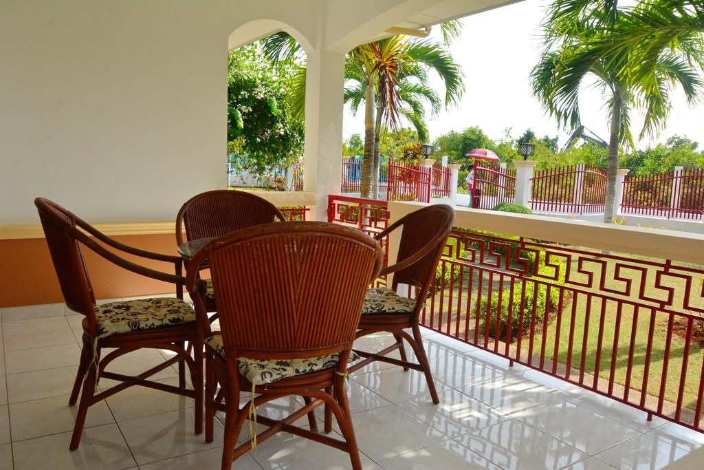 Olivia Resort Serviced Apartments And Bungalows Panglao Extérieur photo