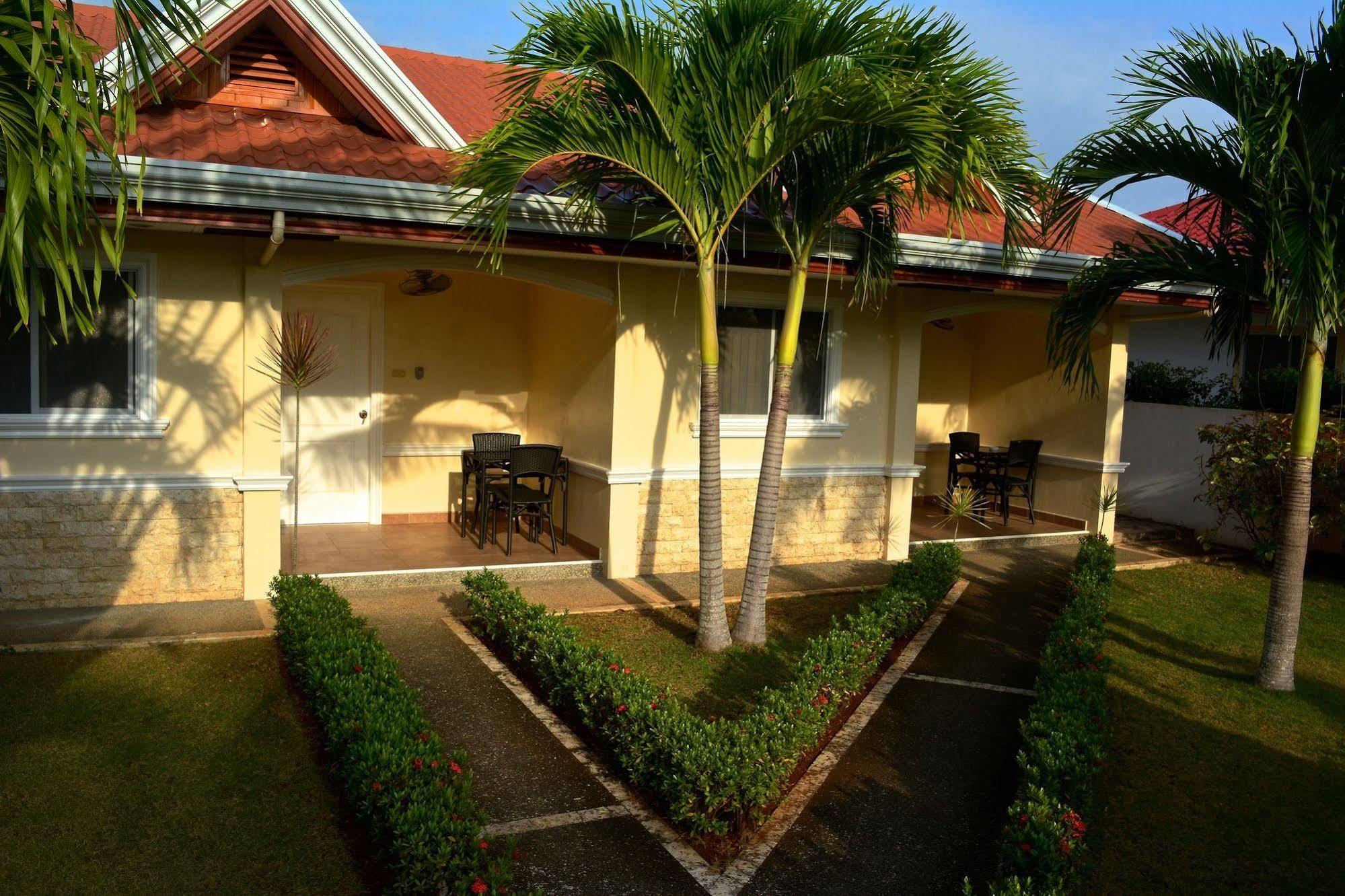 Olivia Resort Serviced Apartments And Bungalows Panglao Extérieur photo