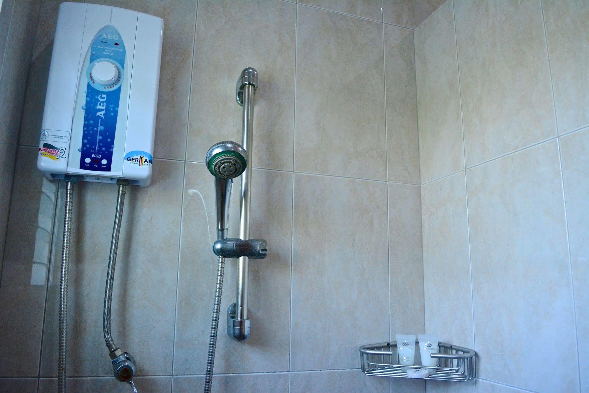 Olivia Resort Serviced Apartments And Bungalows Panglao Extérieur photo